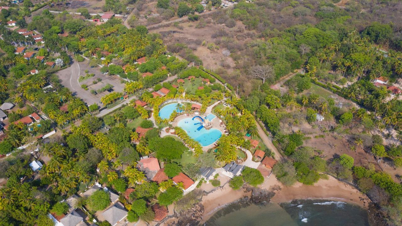 Las Veraneras Villas & Resort アカフトラ エクステリア 写真